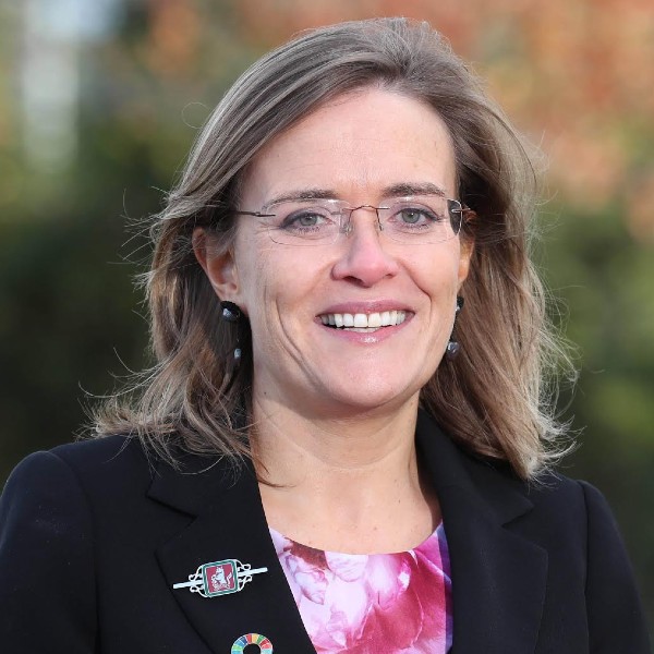 Karen Brosnan